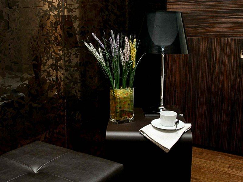 Diva Luxury Hotel Рим Экстерьер фото